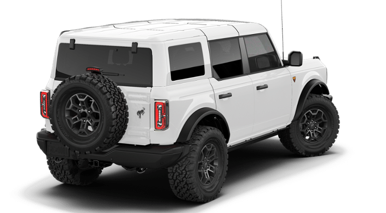2026 Oxford White Ford Bronco Badlands 4X4 4 Door