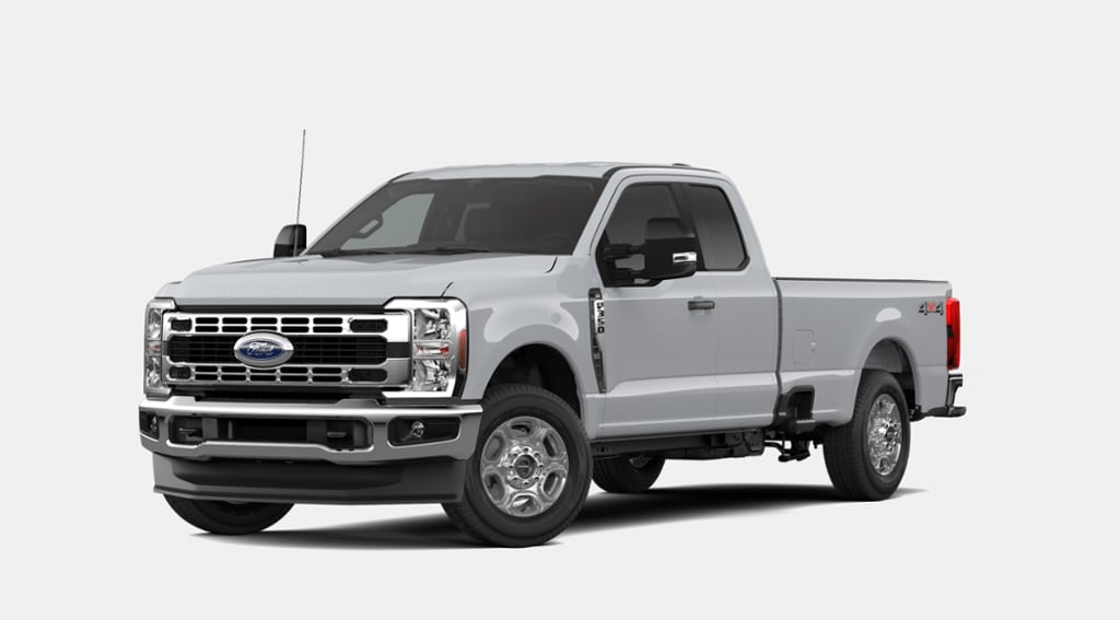 2026 Super Duty F-350 XLT