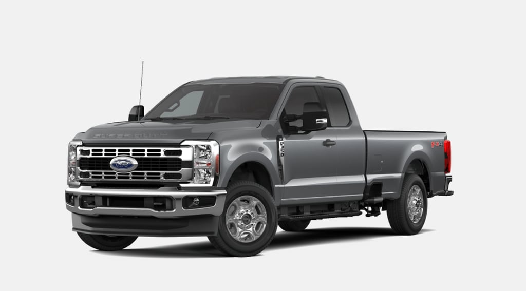 2026 Super Duty F-350 XLT