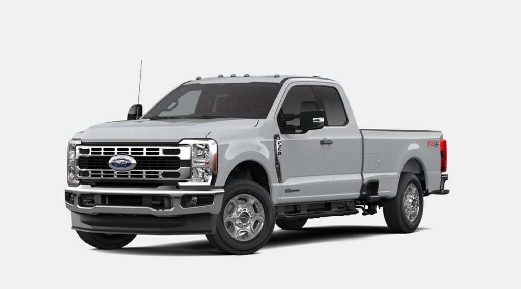 2026 Super Duty F-350 XLT