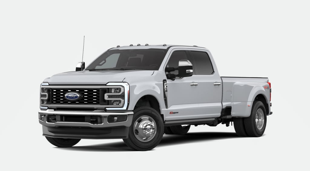 2026 Super Duty F-350 LARIAT