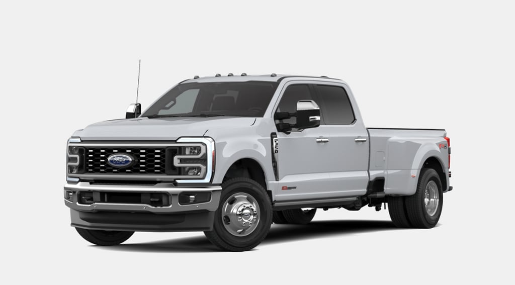 2026 Super Duty F-350 LARIAT