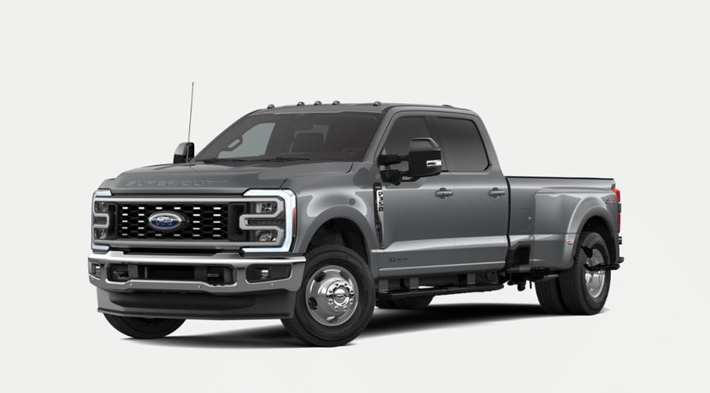 2026 Super Duty F-350 LARIAT