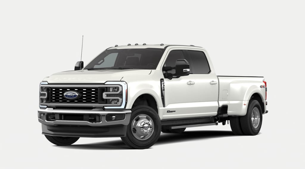 2026 Super Duty F-350 LARIAT