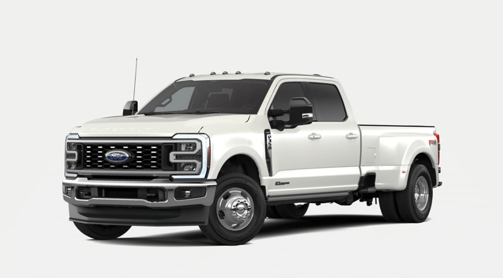 2026 Super Duty F-350 LARIAT